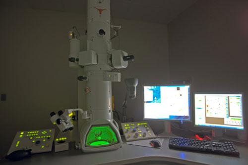 透射电子显微镜